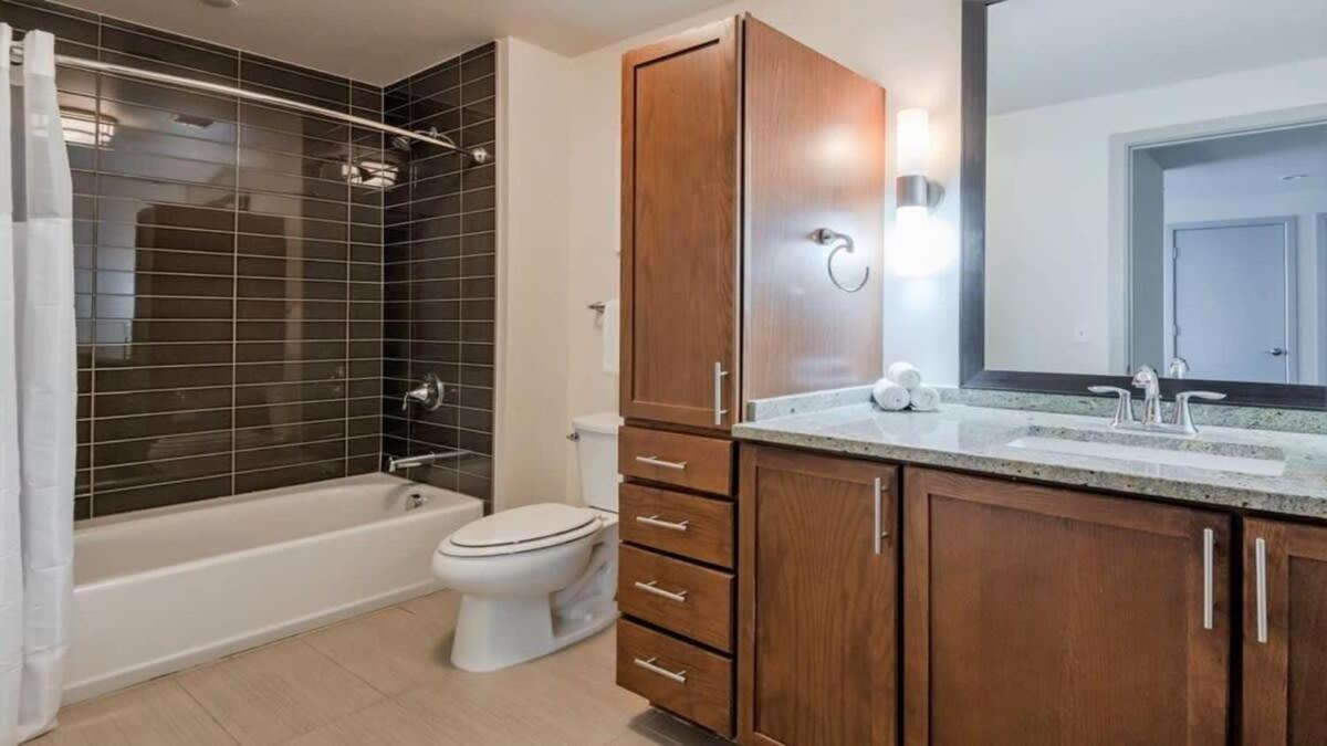 18Th Fl Stylish Cozysuites With Pool, Gym #1 Dallas Eksteriør billede