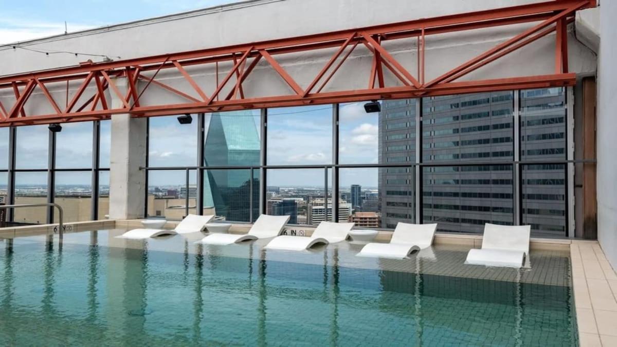 18Th Fl Stylish Cozysuites With Pool, Gym #1 Dallas Eksteriør billede